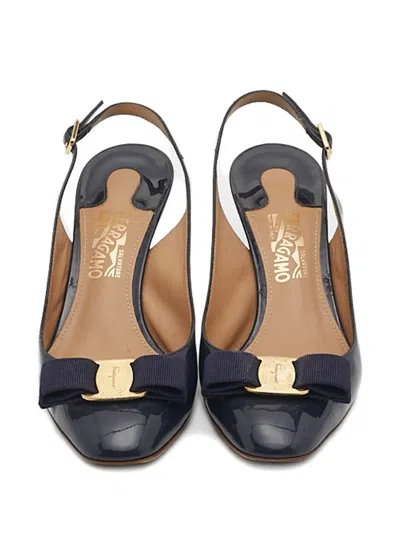 Pre-owned Ferragamo Bow Leather Pumps In Blue