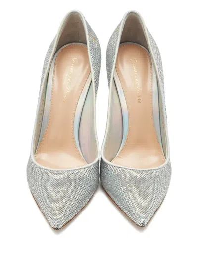 Pre-owned Gianvito Rossi Sequin-embellishment Pointed-toe Pumps In Silver