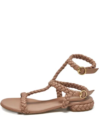 Pre-owned Gianvito Rossi Braided Leather Flat Sandals In Neutral