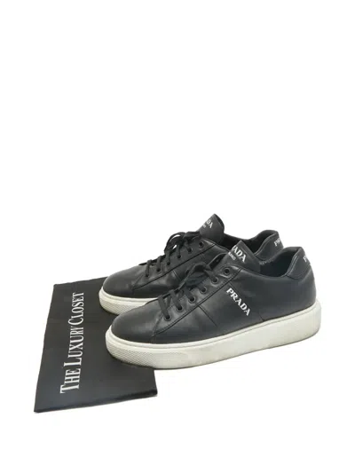 Pre-owned Prada 39.5 Front Lace-up Fastening Calf Leather Sneakers In Black