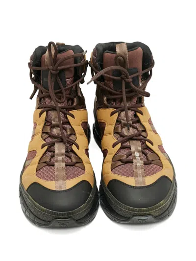 Pre-owned Burberry Union Boots In Neutral