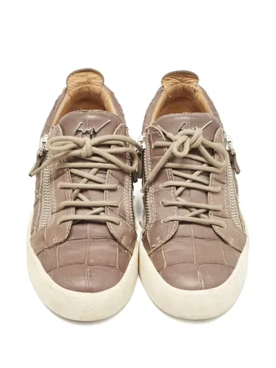 Pre-owned Giuseppe Zanotti Vintage Crocodile-embossed Sneakers In Gray