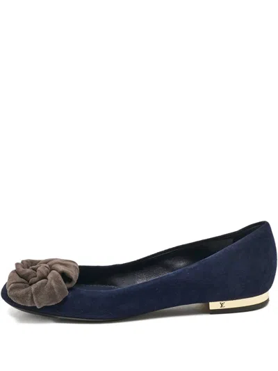 Pre-owned Louis Vuitton Bow-detail Suede Ballet Flats In Blue
