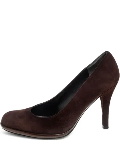 Pre-owned Stuart Weitzman Suede Round-toe Pumps In Brown