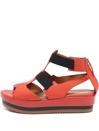 Pre-owned Fendi Platform Leather Sandals In Red