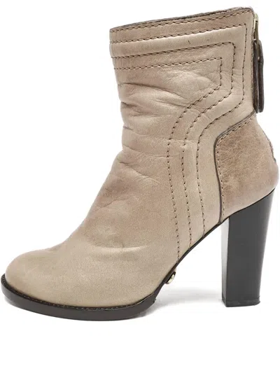 Pre-owned Chloé 2024 Quilted Leather Boots In Neutral