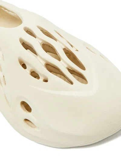 Pre-owned Adidas Originals Rnnr Cut-out Shoes In Neutral