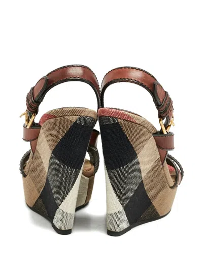 Pre-owned Burberry Check-pattern Sandals In Neutral