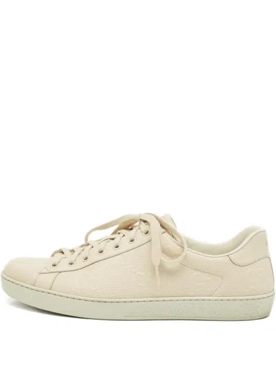 Pre-owned Gucci Perforated Leather Sneakers In Neutral