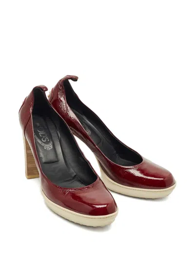 Pre-owned Tod's Block-heel Pumps In Red