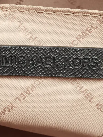 Pre-owned Michael Kors Jet Set Travel Dome Cross Body Bag In Brown