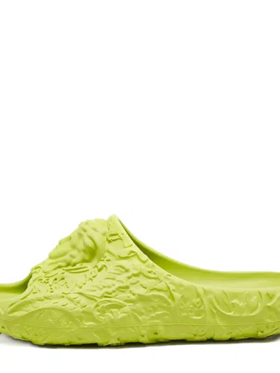 Pre-owned Versace La Medusa Baroque-pattern Slides In Green
