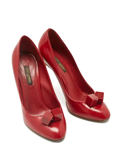 Pre-owned Louis Vuitton Dice Leather Pumps In Red