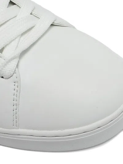 Pre-owned Stuart Weitzman Leather Sneakers In White
