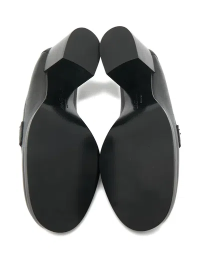 Pre-owned Ferragamo Rolo Gancini Leather Pumps In Black