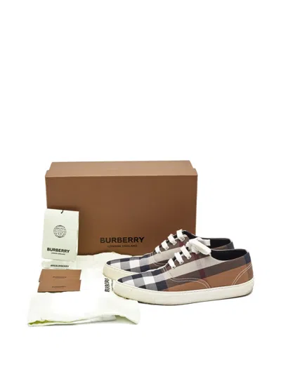 Pre-owned Burberry House Check Pointed-toe Sneakers In Brown