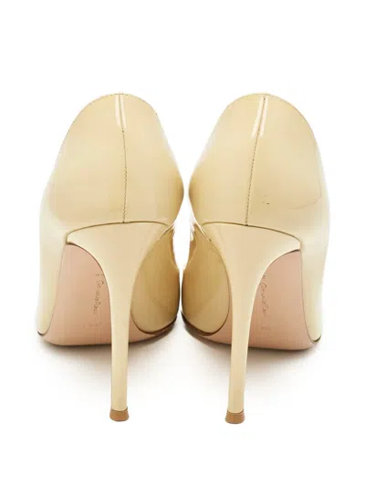 Pre-owned Gianvito Rossi 110mm Patent-leather Pointed-toe Pumps In Neutral