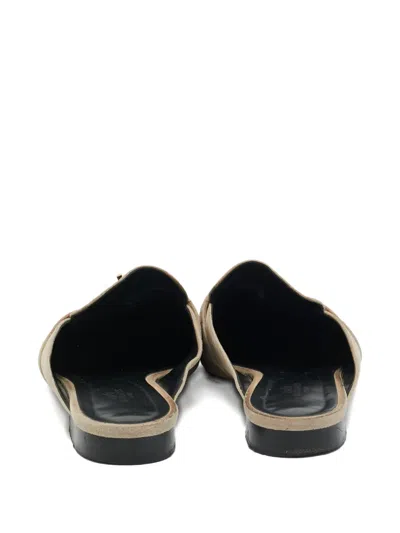 Pre-owned Hermes oz Suede Mules In Neutral