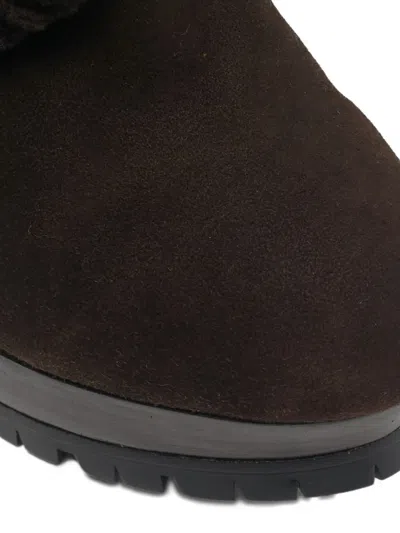 Pre-owned Burberry Shearling Boots In Brown