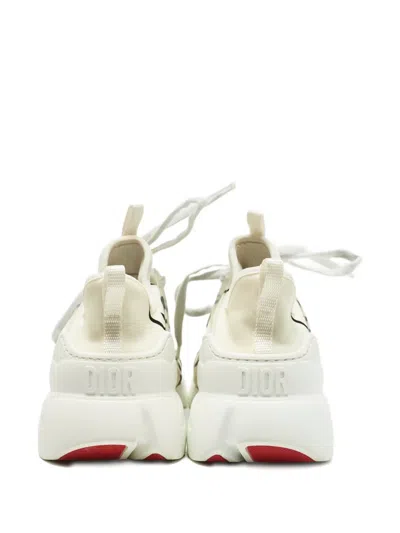Pre-owned Dior D-connect Low-top Sneakers In White