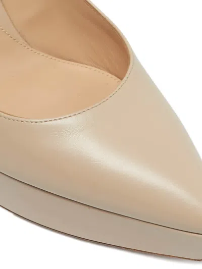 Pre-owned Gianvito Rossi Pointed-toe Leather Pumps In Neutral