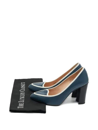 Pre-owned Tod's Block-heel Pumps In Blue
