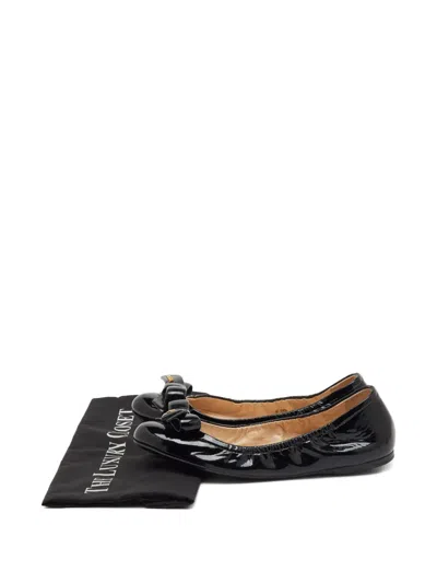 Pre-owned Prada Bow Patent Leather Ballet Flats In Black