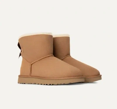 Ugg Logo Ankle Boots In Brown