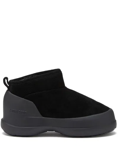 Moon Boot Black Luna Low Ankle Boots In Black