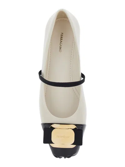 Ferragamo Bicolor New Vara Plate Ballerinas In White