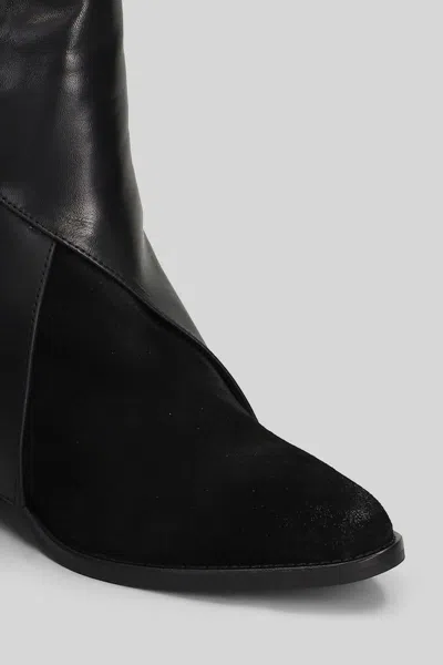 Julie Dee Texan Ankle Boots In Black