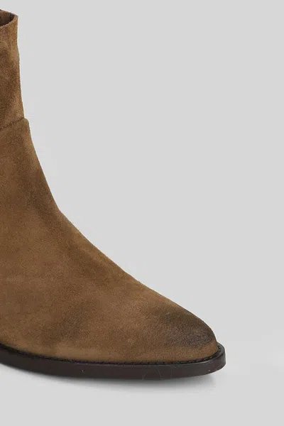 Julie Dee 40mm Pointed-toe Boots In Brown