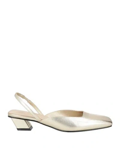 Max & Co . Woman Pumps Gold Size 8 Synthetisches Material In Neutral