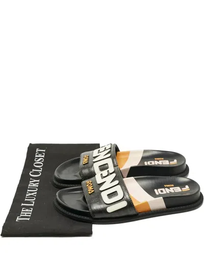 Pre-owned Fendi Mania Leather Slides In Black