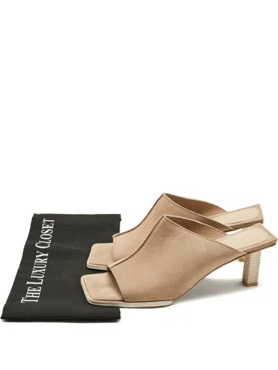 Pre-owned Jacquemus Suede Sandals In Neutral