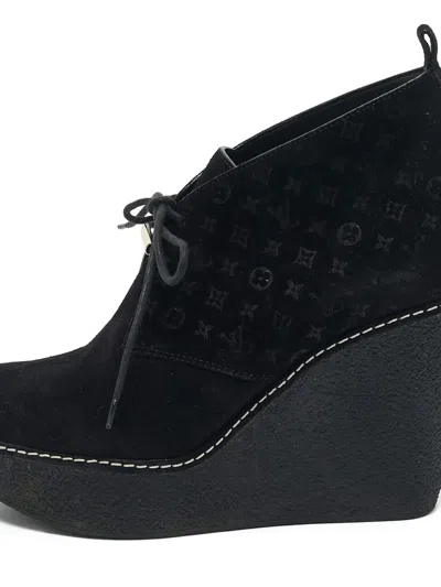 Pre-owned Louis Vuitton 105mm Monogram Suede Wedge Boots In Black