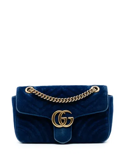 Pre-owned Gucci 2016-2025 Medium Gg Marmont Matelasse Velvet Shoulder Bag In Blue
