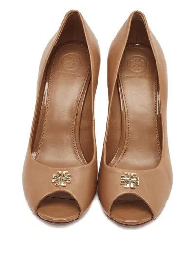 Pre-owned Tory Burch Reva Leather Peep-toe Pumps In Brown