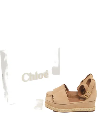 Pre-owned Chloé Lauren Scalloped-trim Platform Sandals In Neutral