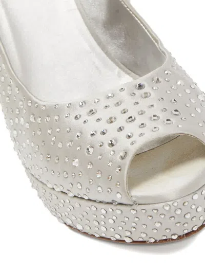 Pre-owned Loriblu 150mm Crystal-embellished Heeled Pumps In Silver