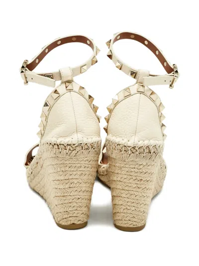 Pre-owned Valentino Garavani Rockstud Leather Wedge Espadrilles In Neutral