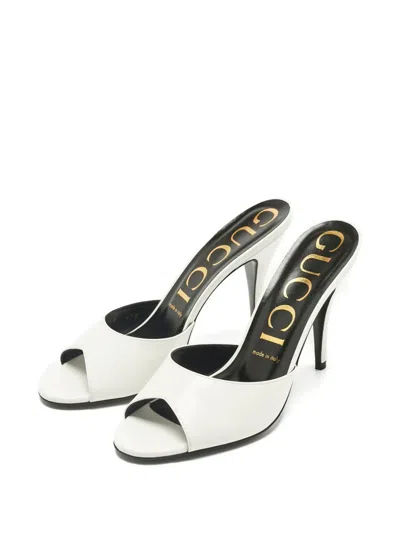 Pre-owned Gucci Leather Sandals In White