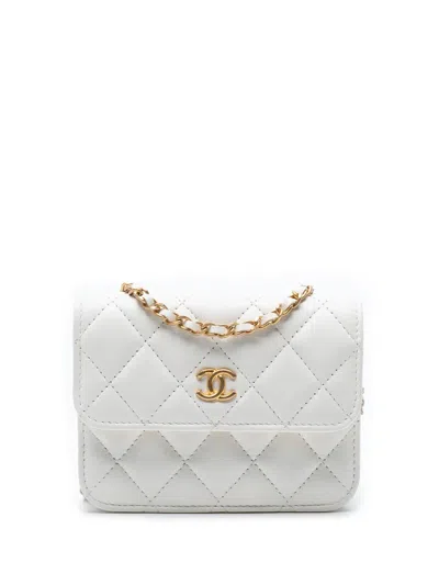 Pre-owned Chanel 2021 Mini Cc Quilted Lambskin Pearl Crush Pouch With Chain Crossbody Bag In White