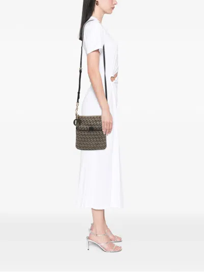 Pre-owned Fendi 2000-2010 Zucchino Canvas Forever Crossbody Bag In Brown