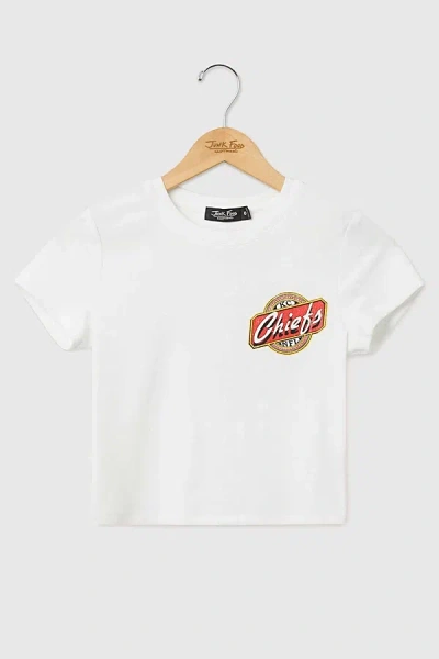 Junk Food Nfl Cheers Baby Tee In Kansas City Chiefs, Women's At Urban Outfitters In White