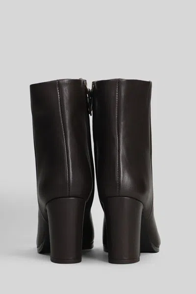 Julie Dee High Heels Ankle Boots In Black