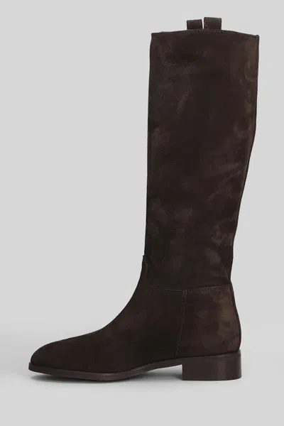Julie Dee Low Heels Boots In Brown