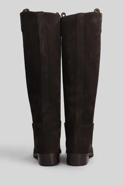 Julie Dee Low Heels Boots In Brown