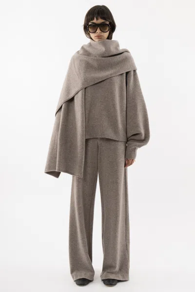 Arakii Knitted Sweater In Gray