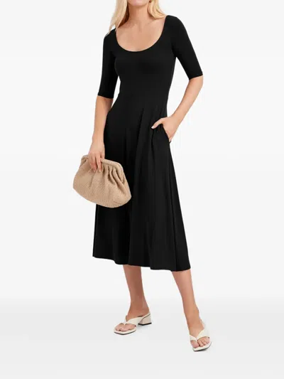 INNOGEN 中长连衣裙